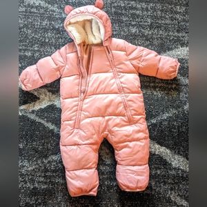 GAP 6-12 MONTH snowsuit